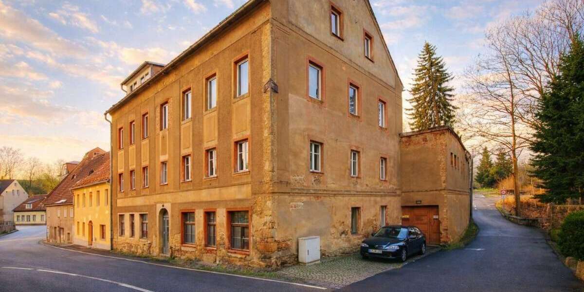 Einfamilienhaus Löbau - 15 Zimmer, 330 m&sup2;, 24.999&euro; | Angebot:25626603