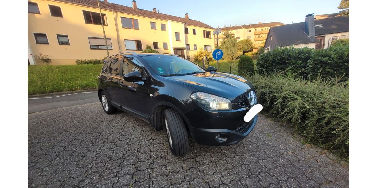 Nissan Qashqai+2 239.400 km 3.999 &euro; Leverkusen 51377