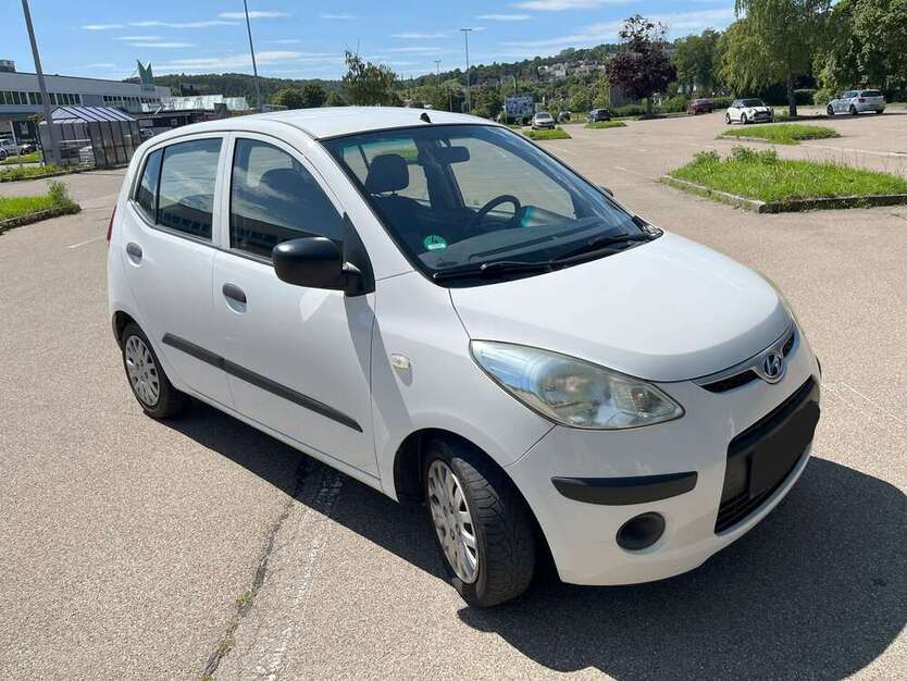 i10