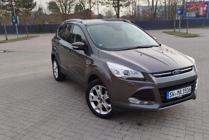 Ford Kuga 114.000 km 15.499 &euro; Kiel 24143