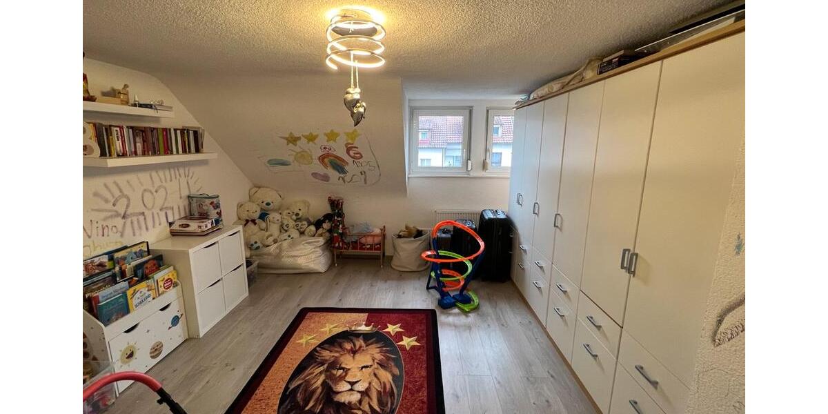 Reihenmittelhaus in Neckarsulm-Neuberg 5 zimmer