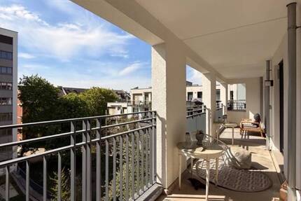 Wohnung München Bogenhausen - 3 Zimmer, 81 m&sup2;, 2.890&euro; | Angebot:26853145