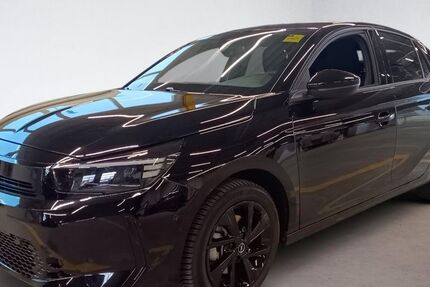 Opel Corsa 10.100 km 16.990 &euro; Großenlüder-Müs 36137