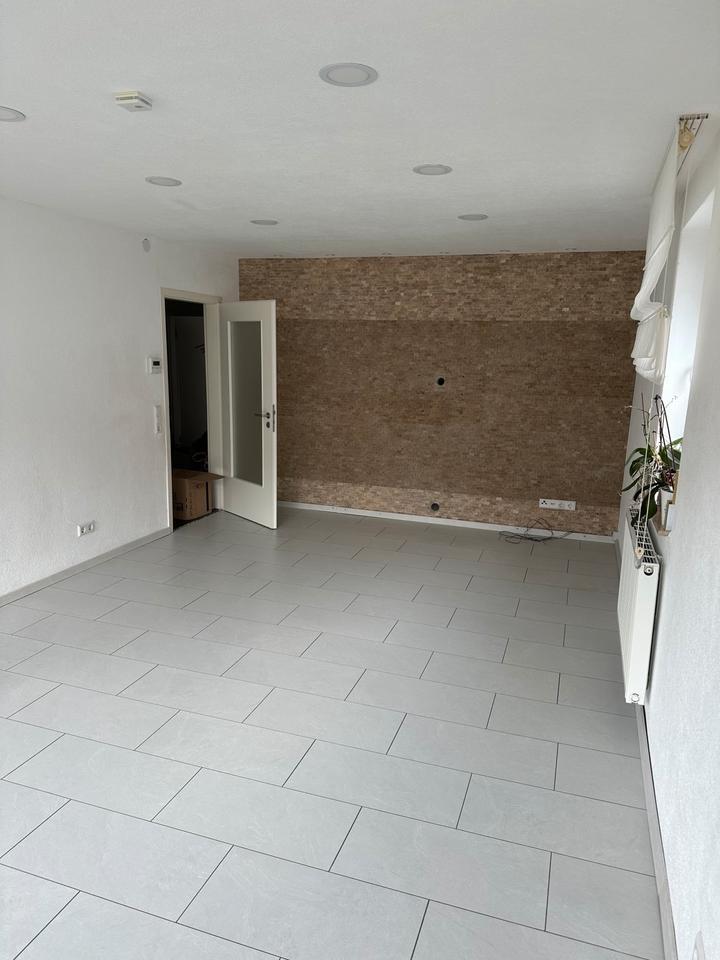 5 Zimmer Maisonettenwohnung ca.135qm in Fellbach-Süd zu vermieten zimmer