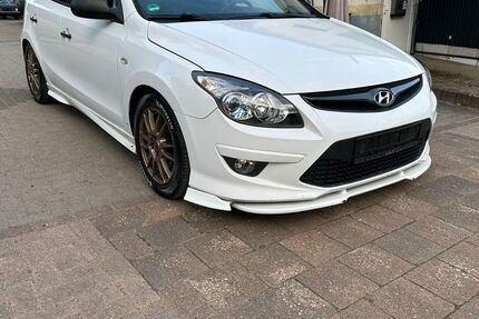 Hyundai i30 174.840 km 3.400 &euro; Altenkirchen 57610