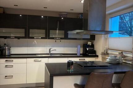 Renovierte Maisonette-Wohnung in Düsseldorf: 13 min bis zur Kö! 4 zimmer