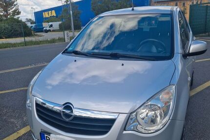 Opel Agila 137.500 km 1.998 € Berlin 10829