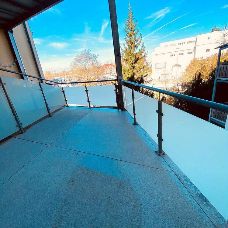 Helle, sanierte 3 Zimmerwohnung in der Innenstadt! 3 zimmer