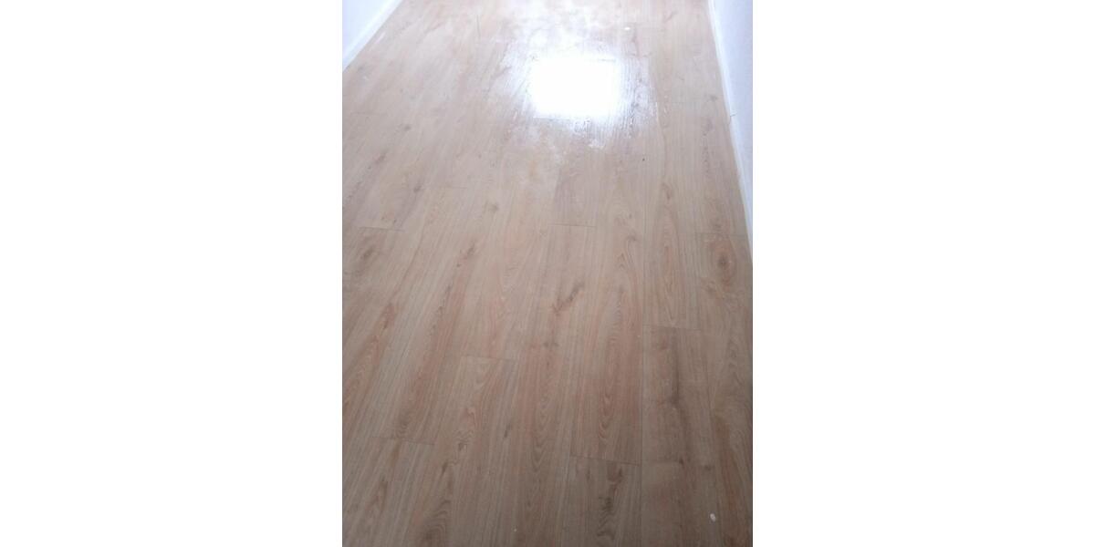 4- Zimmer Wohnung mit Balkon und Stellplatz 4 zimmer