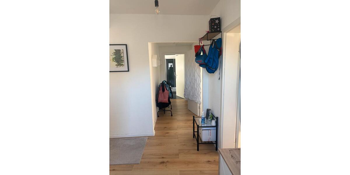 Dachgeschoßwohnung Essen Stadtbezirk V - 3.5 Zimmer, 84 m&sup2;, 1.046&euro; | Angebot:26364740