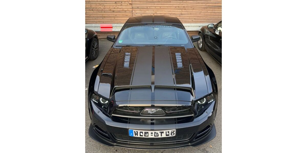 Ford Mustang 88.500 km 18.999 &euro; Staufenberg 34355