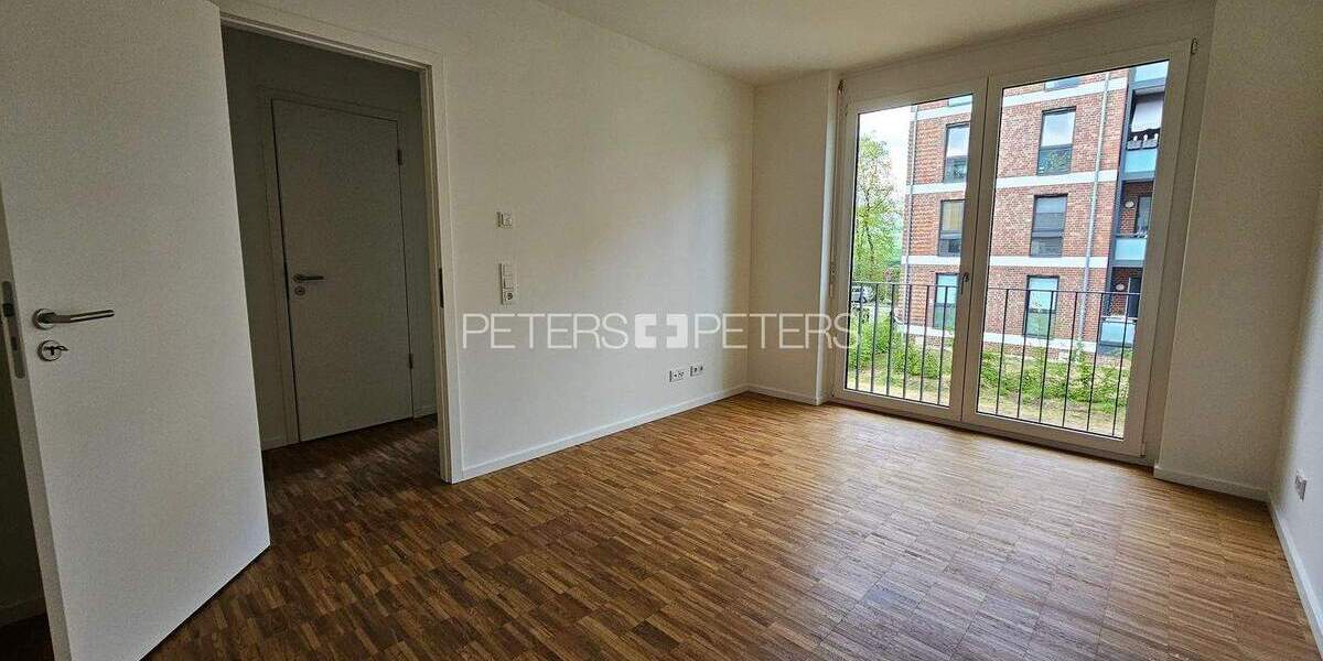 Etagenwohnung Pinneberg - 5 Zimmer, 111 m&sup2;, 1.949&euro; | Angebot:24992215
