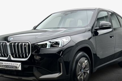 BMW iX1 61.576 km 33.440 &euro; Karlsruhe 76227