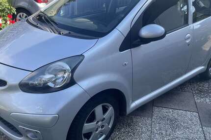 Toyota Aygo 178.200 km 1.299 &euro; Lübbecke, Stadt 32312