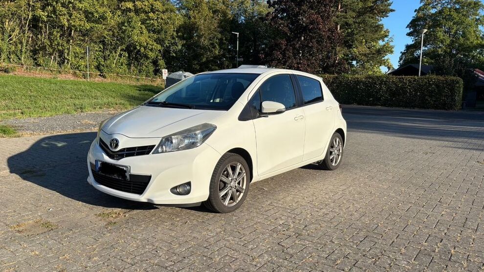 Toyota Yaris 141.514 km 5.800 € Pohlheim 35415