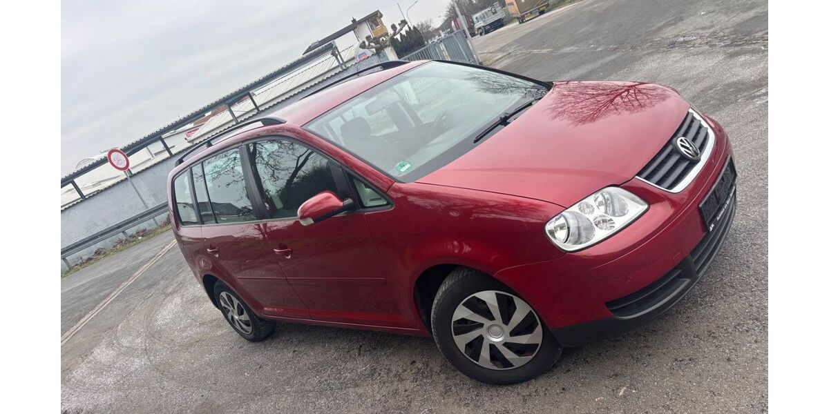 VW Touran 230.000 km 1.800 &euro; Einhausen 64683