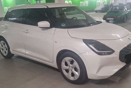 Suzuki Swift 15.020 km 15.699 &euro; München 80803
