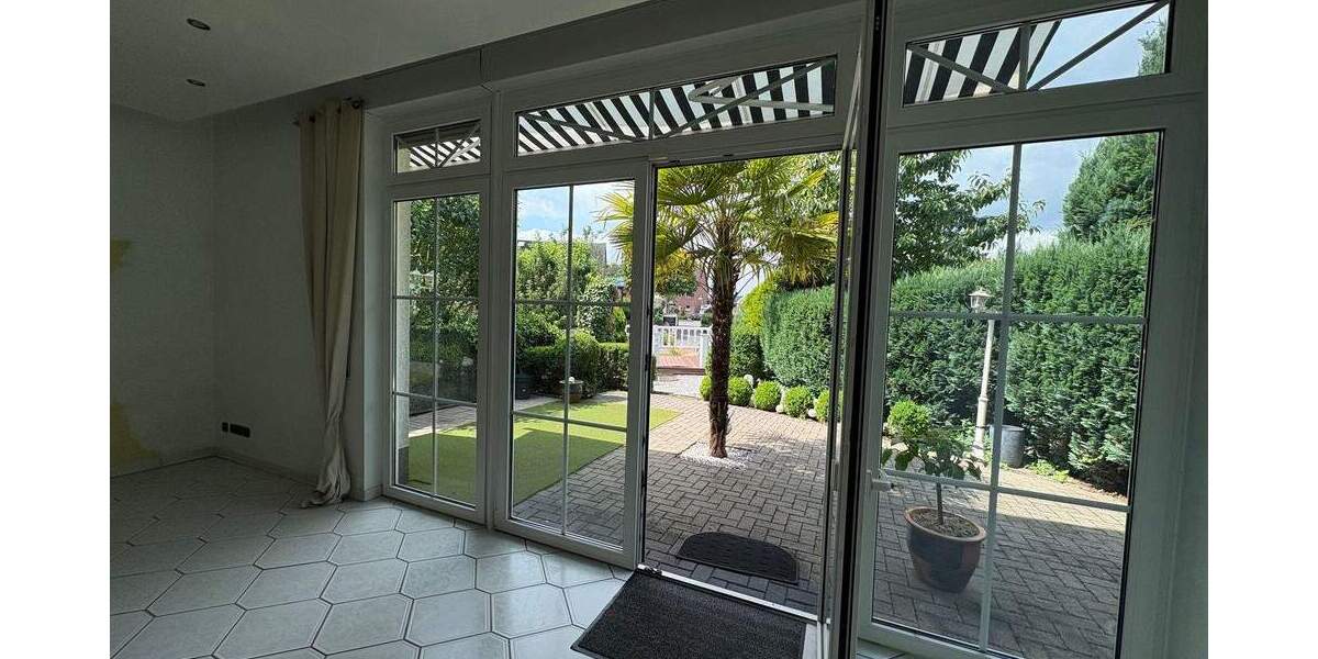 Einzigartiges 2-Familienhaus mit Charme und sonnigen Garten 5 zimmer