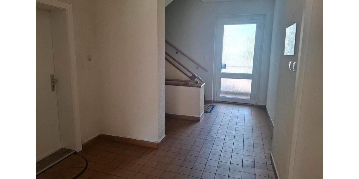 Erdgeschoßwohnung Bitterfeld-Wolfen Wolfen - 2 Zimmer, 69 m&sup2;, 66.000&euro; | Angebot:27069414