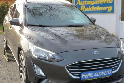 Ford Focus 85.000 km 13.940 &euro; Halle/ Saale 06116