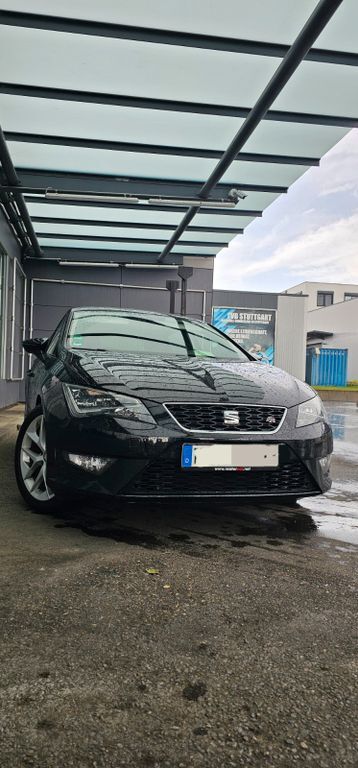 Seat Leon 140.700 km 14.900 € Stuttgart 70186