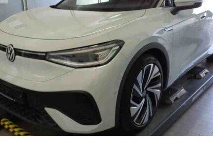 VW ID.5 9.608 km 35.980 &euro; Frankfurt 60326