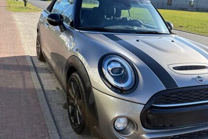 Mini Cooper S Cabrio 114.270 km 18.300 &euro; Schenefeld 25560