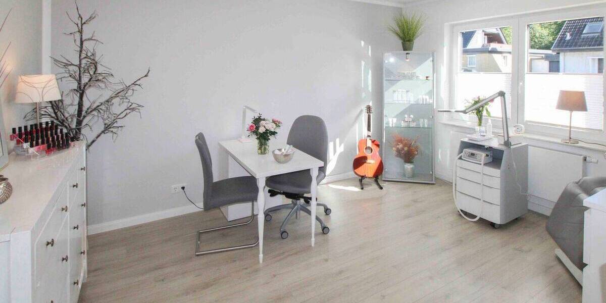 Einfamilienhaus Flensburg Engelsby - 8 Zimmer, 559.000&euro; | Angebot:26435236