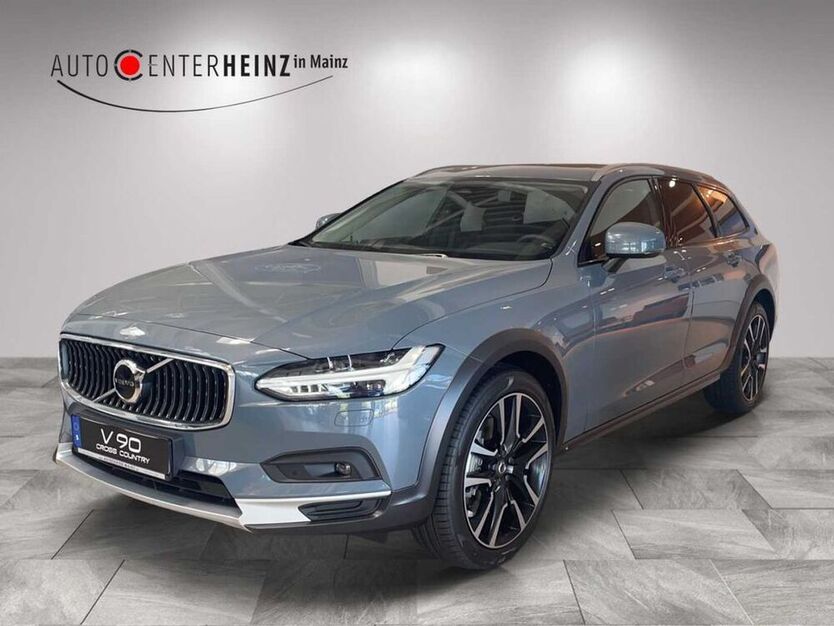 V90 Cross Country