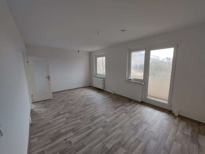 Wohnung zum Mieten in Suhl 443,30 € 67.78 m²