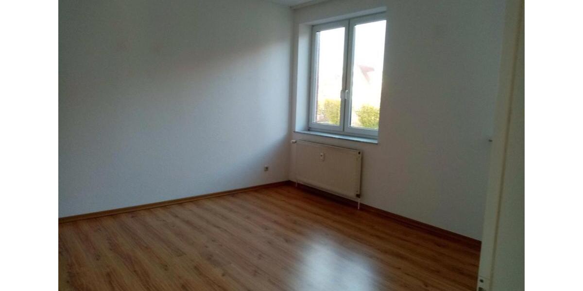 Etagenwohnung Crivitz - 2 Zimmer, 64 m&sup2;, 698&euro; | Angebot:17212810