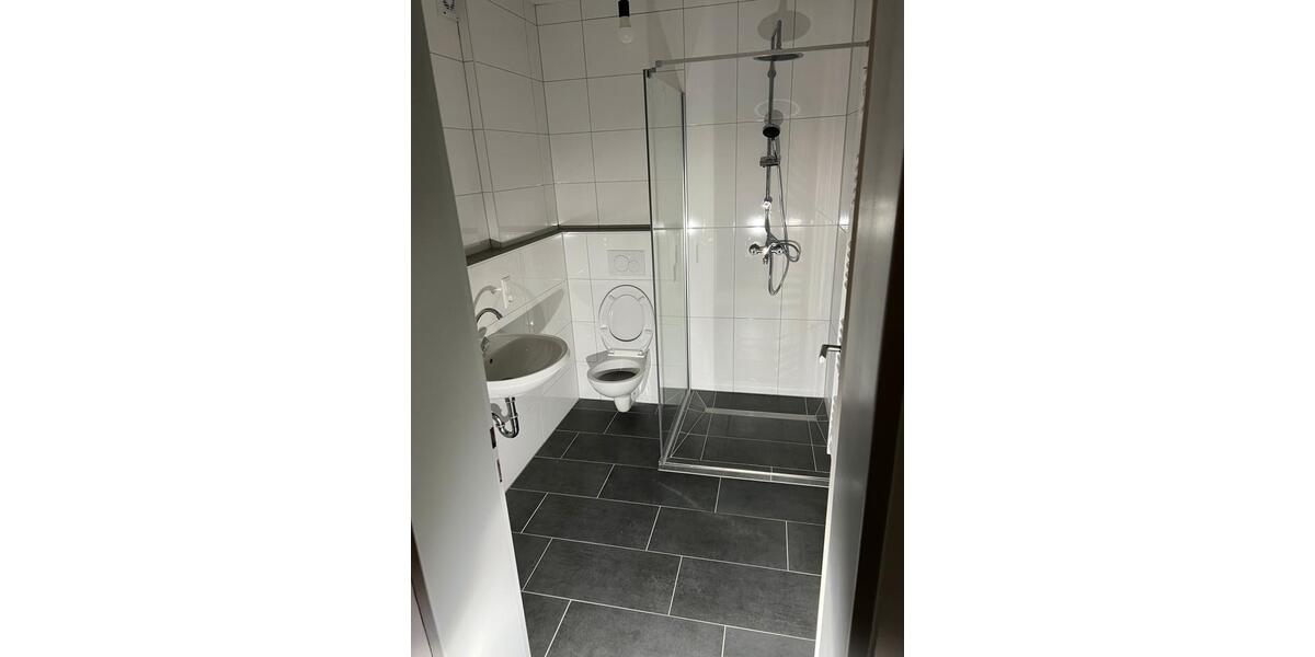 Erdgeschoßwohnung Gießen - 3 Zimmer, 83 m&sup2;, 1.050&euro; | Angebot:26396334