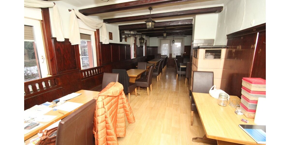 Bad Salzungen, Wohn-u.Geschäftshaus zimmer