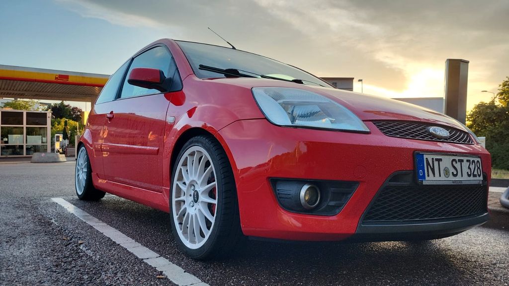 Ford Fiesta 180.000 km 4.000 &euro; Oberboihingen 72644