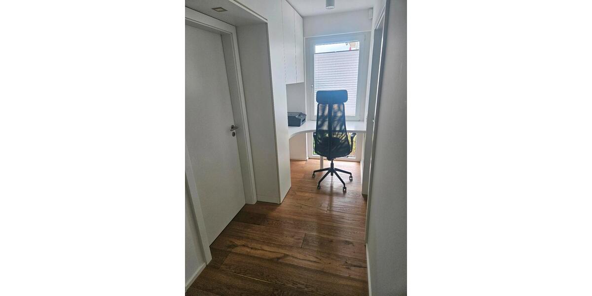 Erdgeschoßwohnung Bietigheim-Bissingen Bissingen - 4.5 Zimmer, 96 m&sup2;, 1.900&euro; | Angebot:26415186