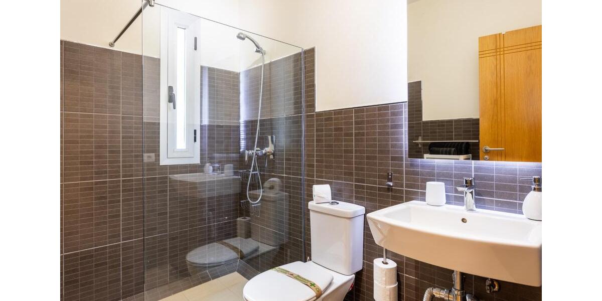 Ferienimmobilie Düsseldorf Stadtmitte - 200&euro; | Angebot:23742943