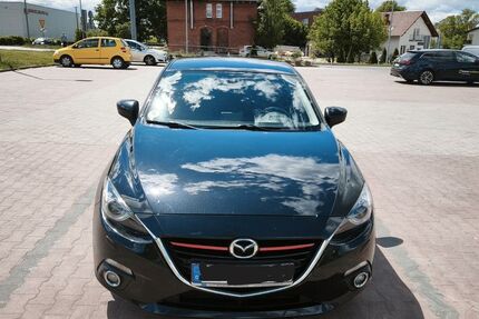 Mazda 3 151.000 km 7.000 &euro; Muenchen 81241