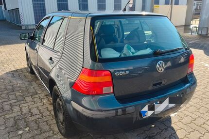 VW Golf 120.000 km 980 &euro; Melsungen 34212
