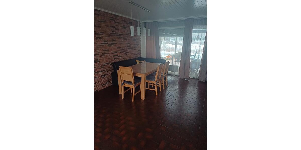 Doppelhaushälfte Schnaittach - 8 Zimmer, 270 m&sup2;, 593.000&euro; | Angebot:26810945