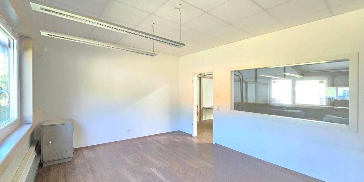 Gewerbeobjekt Waldshut-Tiengen Waldshut - 6.700&euro; | Angebot:26596145