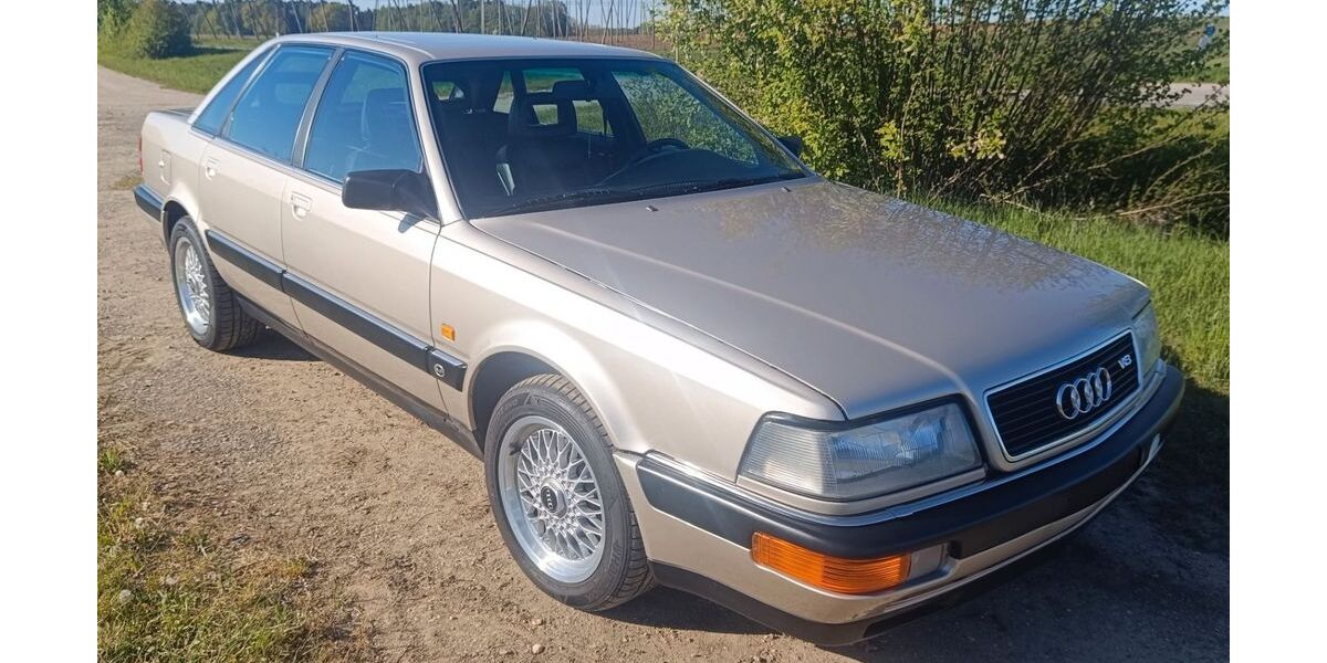 Audi V8 355.000 km 14.999 &euro; Baar-Ebenhausen 85107