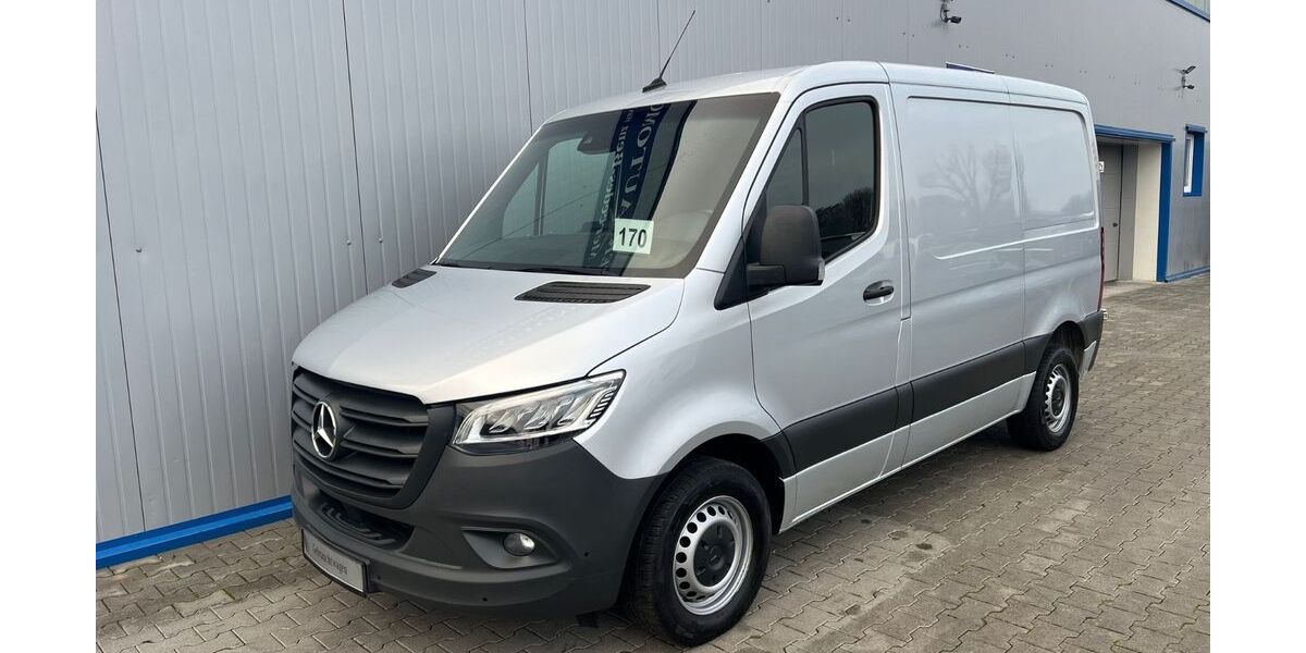 Mercedes-Benz Sprinter 164.960 km 25.999 &euro; Berlin 13055
