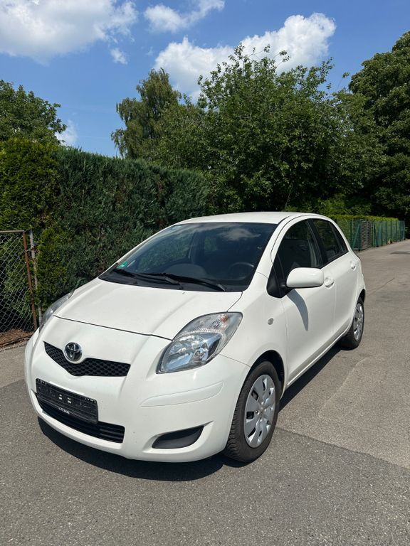 Yaris