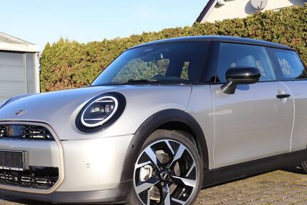 Mini Cooper C 10.500 km 25.990 &euro; Lutherstadt Wittenberg 06888