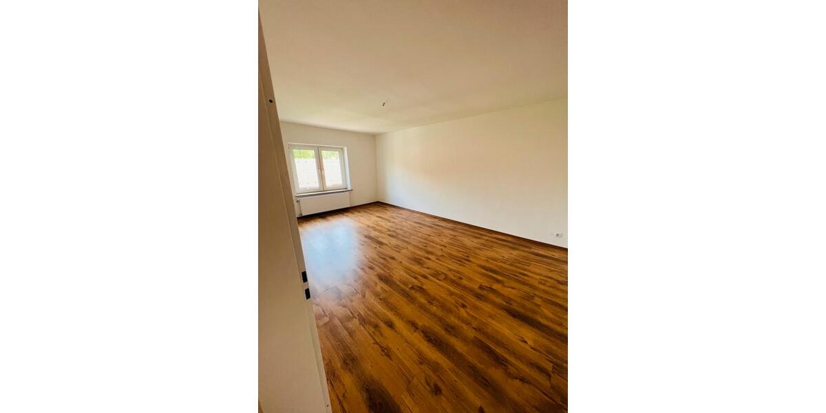 Etagenwohnung Mülheim an der Ruhr Rechtsruhr-Nord - 2 Zimmer, 68 m&sup2;, 850&euro; | Angebot:26021741