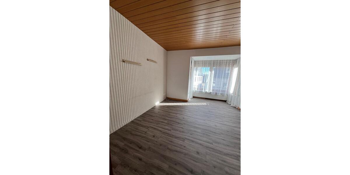 Etagenwohnung Rüdesheim am Rhein - 3 Zimmer, 90 m&sup2;, 950&euro; | Angebot:25962811
