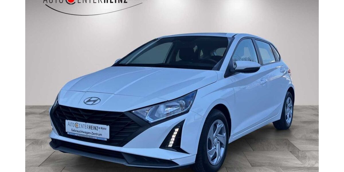 Hyundai i20 14.383 km 16.900 &euro; Mainz 55120