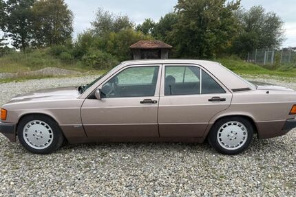 Mercedes-Benz 190 227.000 km 8.650 &euro; Ostrach 88356