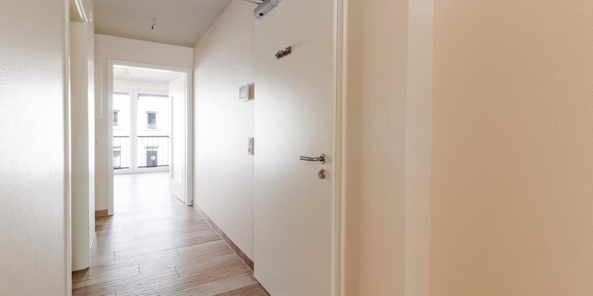 Kurzfristig beziehbar - Moderne hochwertige Eigentumswohnung Nähe Porta-Nigra - Etagenwohnung Trier Nord | Angebot:26419450