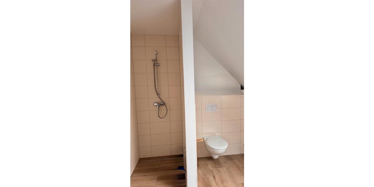 Doppelhaushälfte Hohenroth - 4.5 Zimmer, 122 m&sup2;, 1.195&euro; | Angebot:26317359